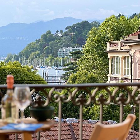 Appartement La Casa Sul Porto à Laveno-Mombello Extérieur photo