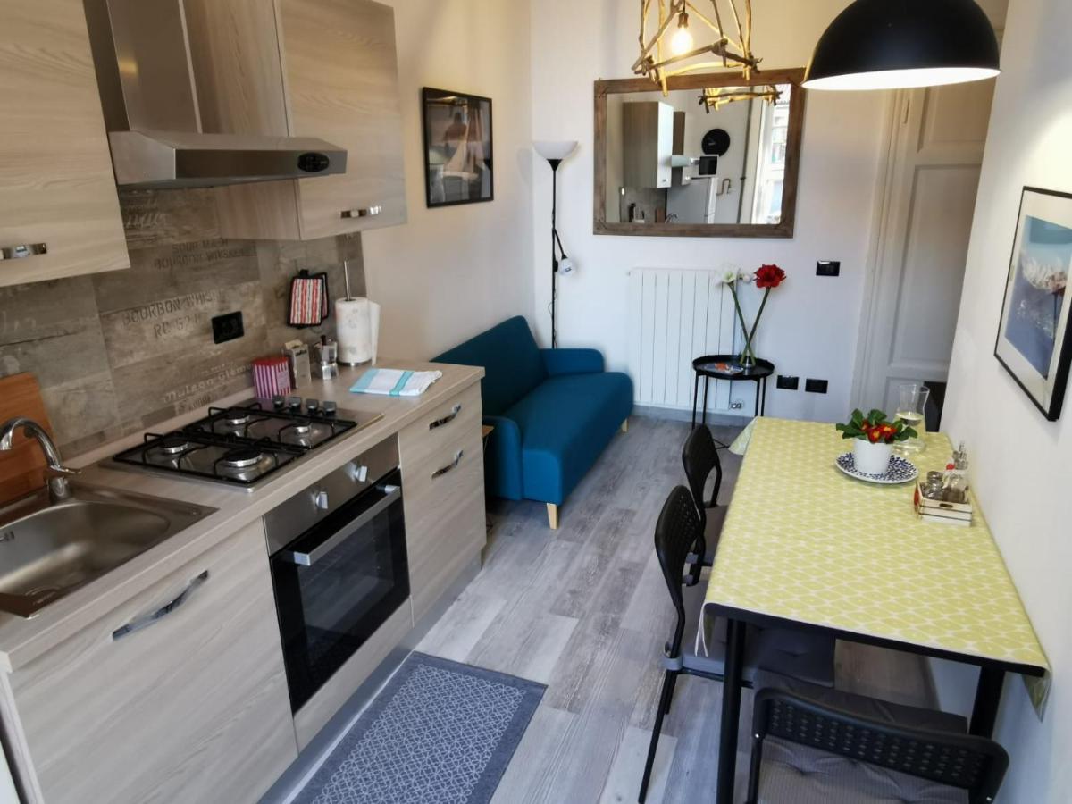 Appartement La Casa Sul Porto à Laveno-Mombello Extérieur photo